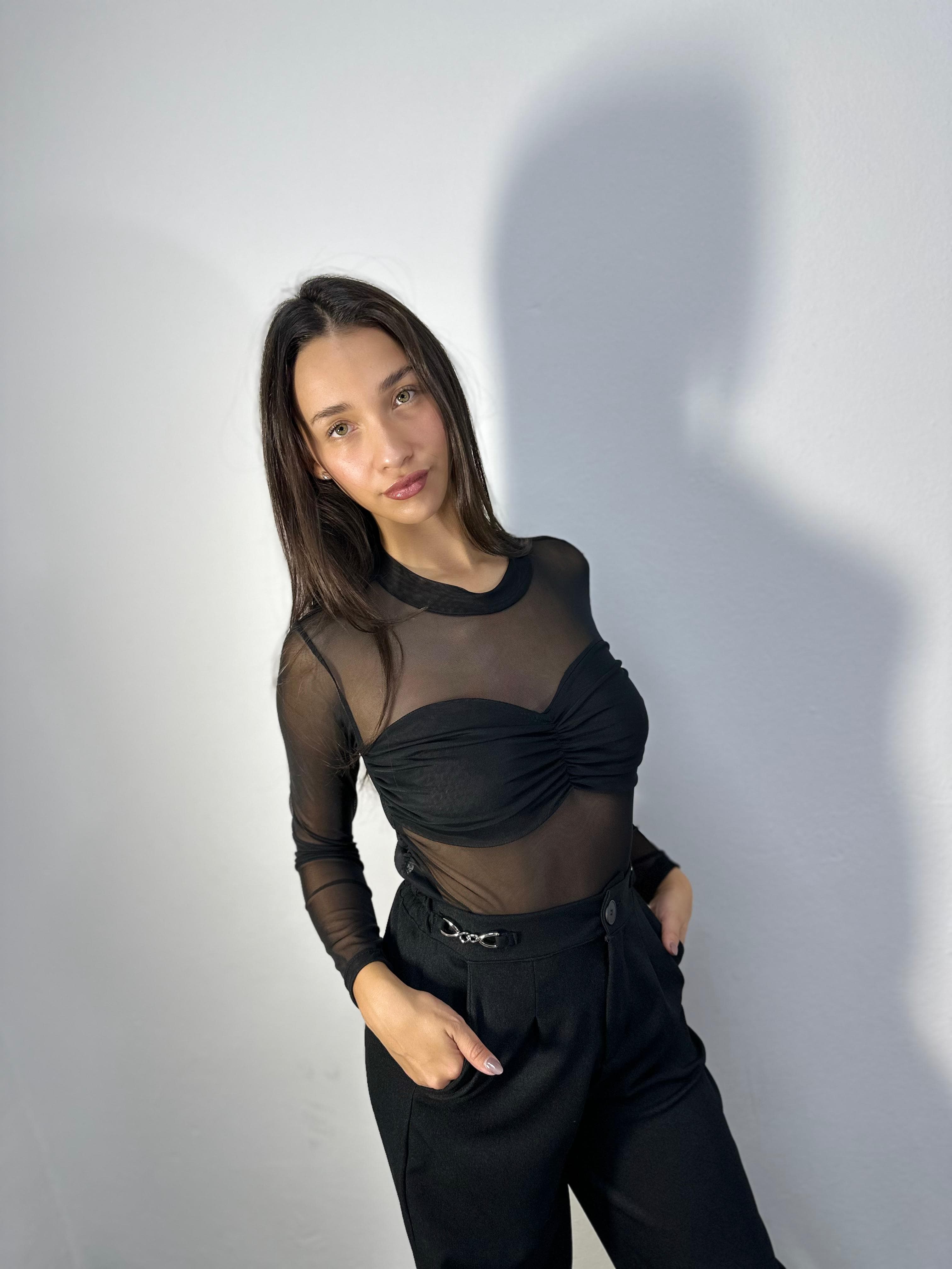 Remera Delfina
